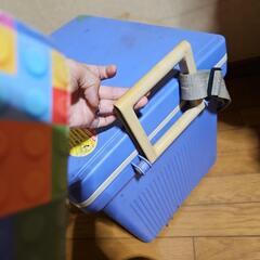 クーラーボックス31.7リッターの画像
