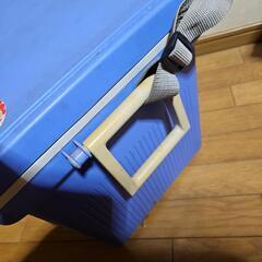 クーラーボックス31.7リッターの画像
