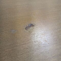 ダイニングテーブル　四人がけ（訳あり）の画像