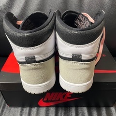 サイズ26.5cm Nike Jordan1 Bleached Coralの画像