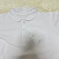 【新品未使用】BELLE MAISON 白 半袖シャツ サイズ140 2枚セットの画像