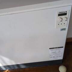 オルスバーグ蓄熱式電気暖房器の画像