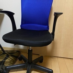 デスクチェアの画像