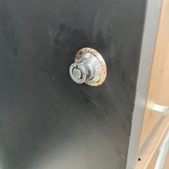 鍵付き宅配ボックスの画像