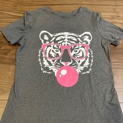未使用 新品 SHEIN  Tシャツ Sサイズ