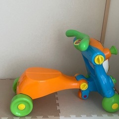 トイザらス　ライドオンウォーカーの画像