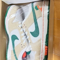 Jarritos × Nike SB Dunk Low "Phantom and Malachite"の画像