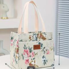 ランチバッグ  保冷  花柄   ランチバッグ以外でも◎  新品ですの画像