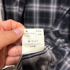 長袖チェックシャツの画像