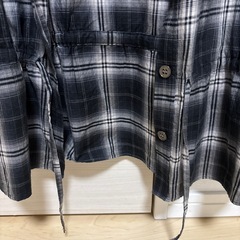 長袖チェックシャツの画像