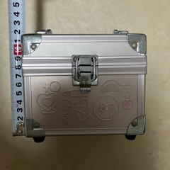 ハローキティ　サンリオ　メイクボックス　収納ボックス　レトロの画像