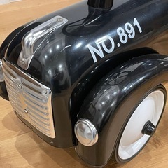 ARTABURG アルタバーグ足蹴り乗用玩具ポリスカーPOLICE黒×白