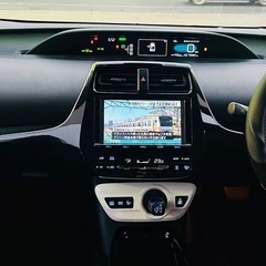 トヨタ51プリウス 超美車　ブラインドスポットモニター　Bカメラ　ETC ナビの画像
