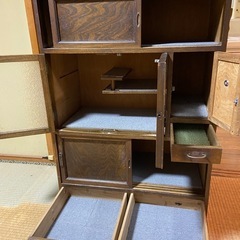 木製和風アンティーク箪笥の画像