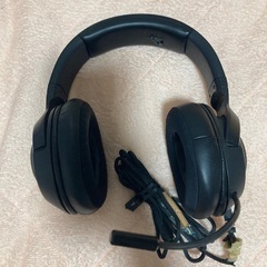 無料　レーザー　ゲーミングヘッドホン