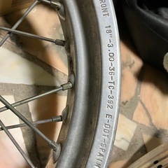 YAMAHA ヤマハ　SR400 社外ホイール　バラ売り不可の画像
