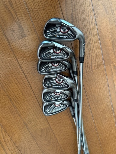 ゴルフクラブ　
テーラーメイド　バーナー2.0アイアンセット