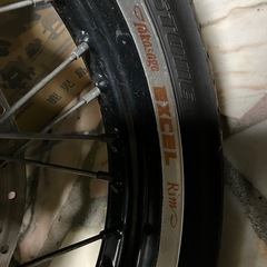 YAMAHA ヤマハ　SR400 社外ホイール　バラ売り不可の画像