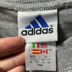 【adidas】90‘s未使用スウェットの画像