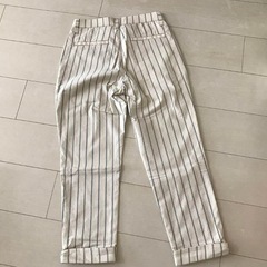 ストライプカジュアルパンツの画像