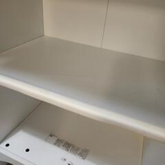 IKEAオムツ交換台　本棚　収納棚　ホワイトの画像