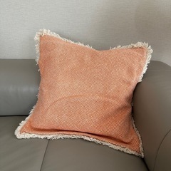 H&M HOME クッションカバー