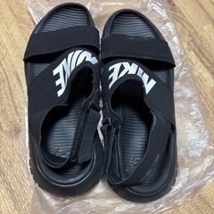 【お取引者決まりました】NIKE サンダル 23.0cmの画像