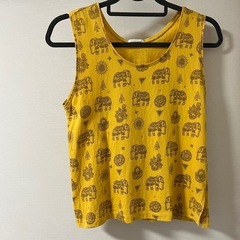 トップス  ノースリーブ  タンクトップ  カットソー  総柄 ...