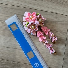 ちりめん つまみ細工 髪飾り 七五三などにの画像