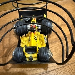 F1カー型　CD・DVDラックの画像