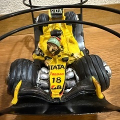 F1カー型　CD・DVDラックの画像