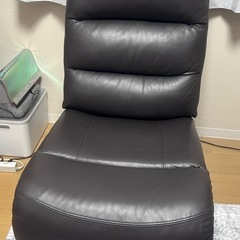 引き取り限定　ニトリ　Nビリーバ　本革2
