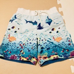 美品 GAP 子ども用水着 2枚セット（5歳用と3歳用）の画像