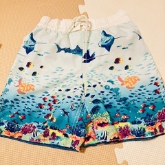 美品 GAP 子ども用水着 2枚セット（5歳用と3歳用）の画像