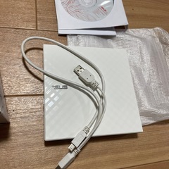 外付け薄型DVD-RWの画像