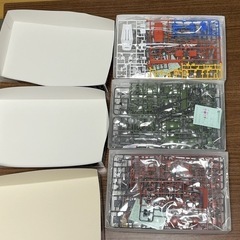 ガンプラ HG ガンダム・シャアザク・量産ザク　三体セットの画像