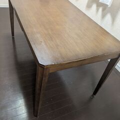 木製ダイニングテーブル140×75×70の画像