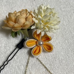 髪飾り ヘアアクセサリー 花飾り 和装 成人式 結婚式 七五三 造花の画像