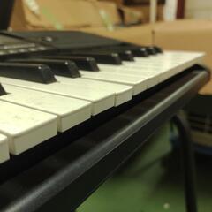 YAMAHA ヤマハ / 電子キーボード電子ピアノ PSR-E253の画像