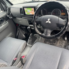 三菱バン MT 4WD (2013) U62Vの画像