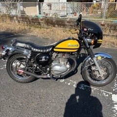 エストレヤ250 RS 　Kawasaki クラシックカスタム　黄色×黒の画像