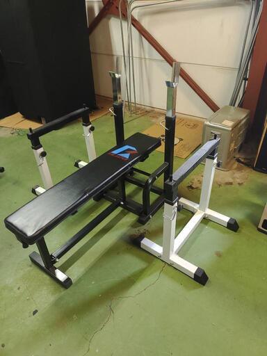 アメージングタイランド・グランドセール トレーニングベンチ 黒/白 広島 セーフティーバー ベンチプレス ウエイトトレーニング