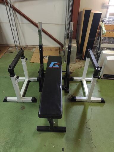 【限定セール！】 トレーニングベンチ 黒/白 ベンチプレス セーフティーバー 広島 ウエイトトレーニング