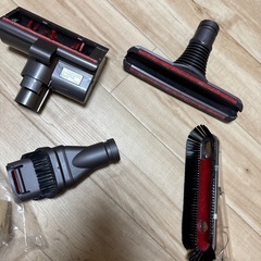 多分DC62のアタッチメント4つの画像