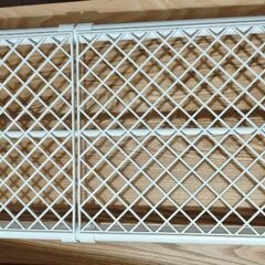 ニトリ　メッシュワイド突っ張り棚（MW73-112）の画像