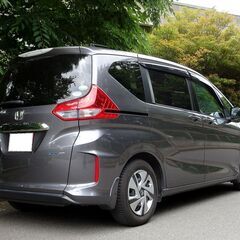 車検満タン フリード＋HV ホンダセンシング レーダークルーズ 衝突軽減ブレーキ ナビ フルセグTV Bluetooth バックモニター 両側パワスラ スマートキー LEDライト ETCの画像