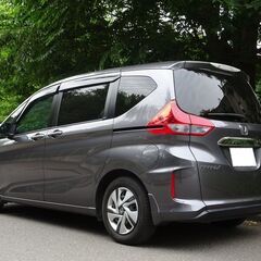 車検満タン フリード＋HV ホンダセンシング レーダークルーズ 衝突軽減ブレーキ ナビ フルセグTV Bluetooth バックモニター 両側パワスラ スマートキー LEDライト ETCの画像