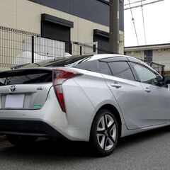 即乗りＯＫ プリウス Aプレミアムツーリングセレクション セーフティセンス プリクラッシュ レーダークルーズ ナビ フルセグTV Bluetooth バックモニター 黒本革シート シートヒーター LEDライト LEDフォグ ETCの画像