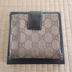 GUCCI グッチ 二つ折り財布の画像