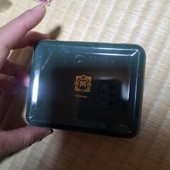 ディズニーホテルミラコスタお菓子の缶の画像